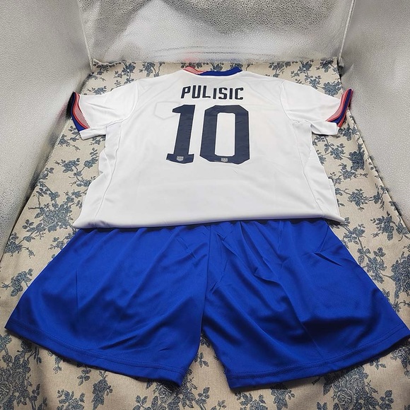 Nike Pulisic #10 Copa America USMNT Jersey Set - Picture 2 of 11